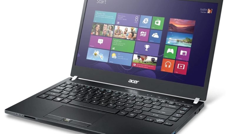 Acer travelmate (4gb/128gb Core i5)